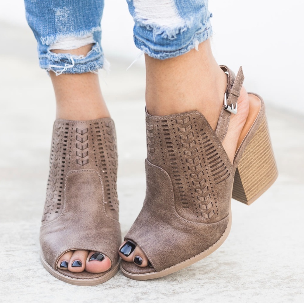 Taupe woven leatherette belted buckle bootie - Picture 1 of 7